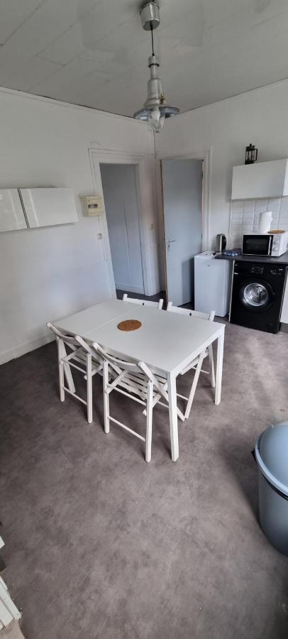 Guibert 19 F2 Bis 2 Chbres 6 Personnes Max Wifi Sweet Home Caudebec-les-Elbeuf エクステリア 写真